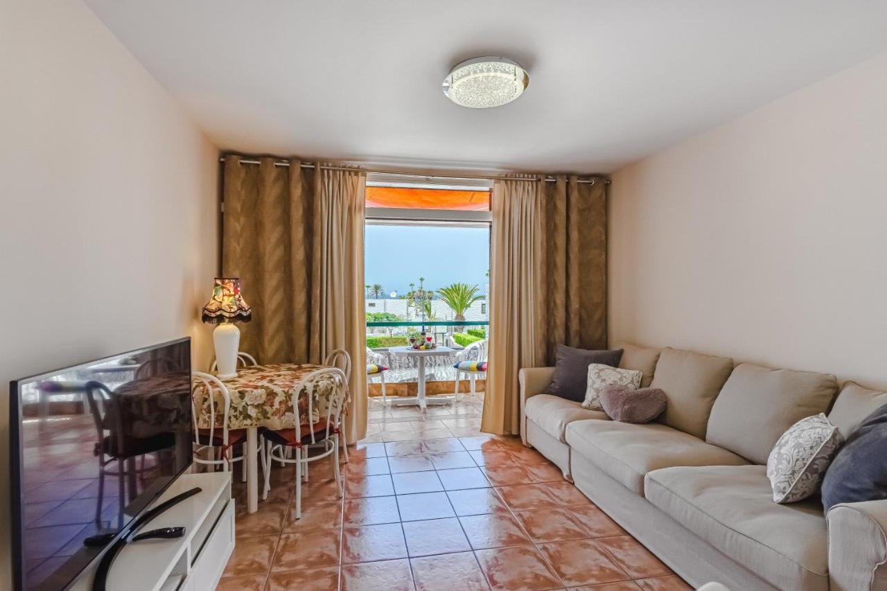 Apartment Apart America - 150 Meters From The Beach, Free Wi-Fi Arona  Extérieur photo